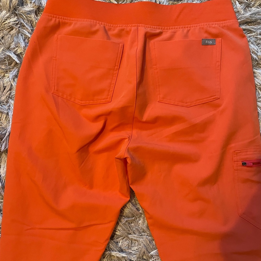 Figs Orange High-Visibility Jacket - Picture 3 of 4